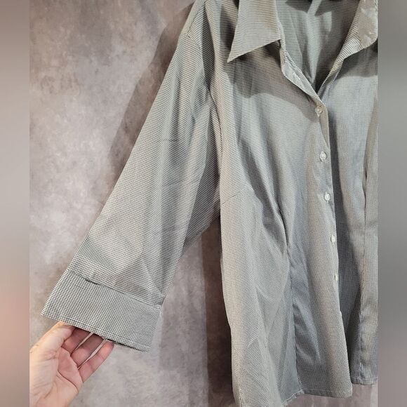 DCC Black and White Checkered Button Up Shirt - Picture 3 of 10